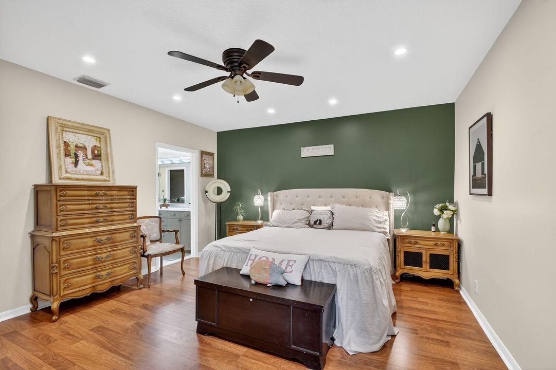 Active With Contract: $525,000 (3 beds, 2 baths, 2166 Square Feet)