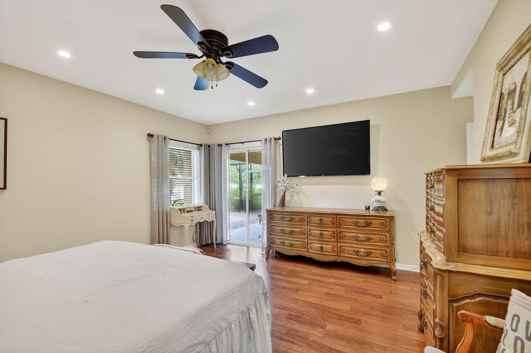 Active With Contract: $525,000 (3 beds, 2 baths, 2166 Square Feet)