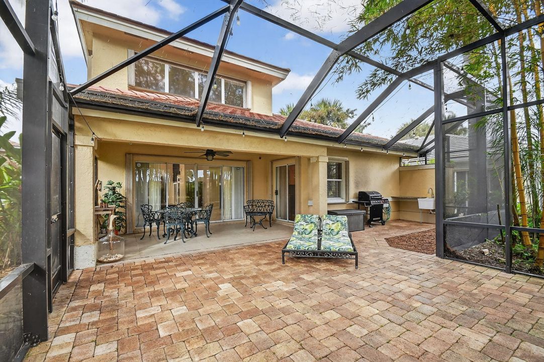 Active With Contract: $525,000 (3 beds, 2 baths, 2166 Square Feet)