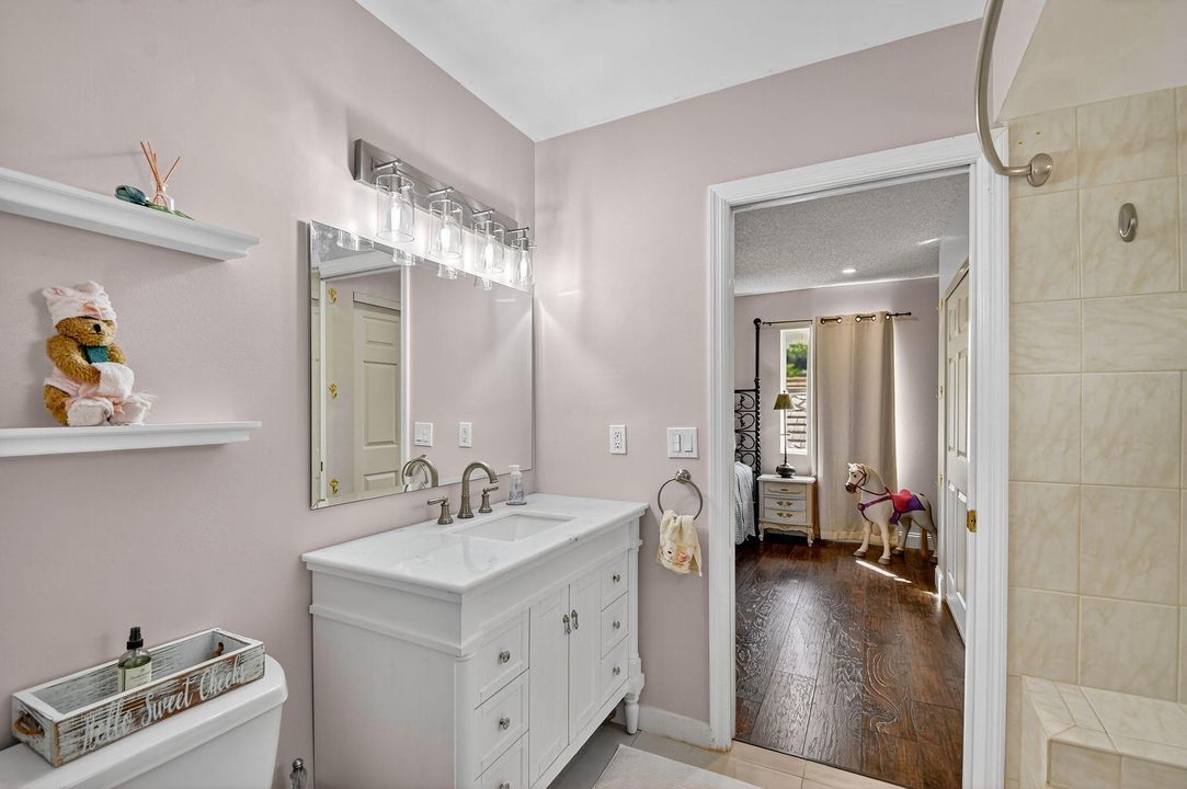 Active With Contract: $525,000 (3 beds, 2 baths, 2166 Square Feet)