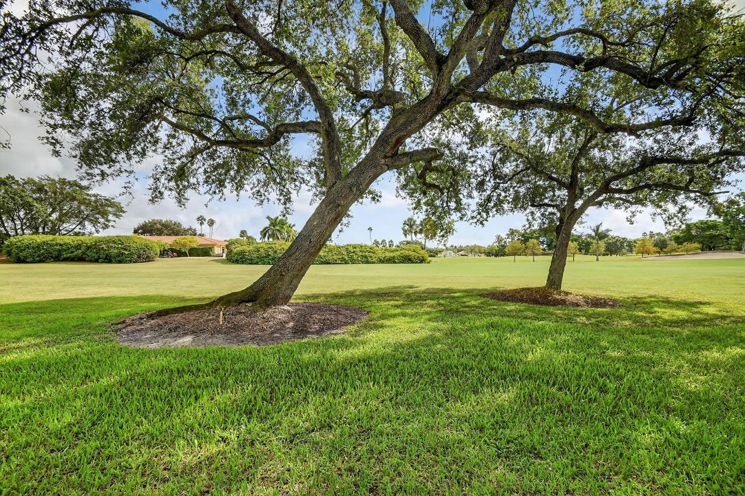 Active With Contract: $525,000 (3 beds, 2 baths, 2166 Square Feet)