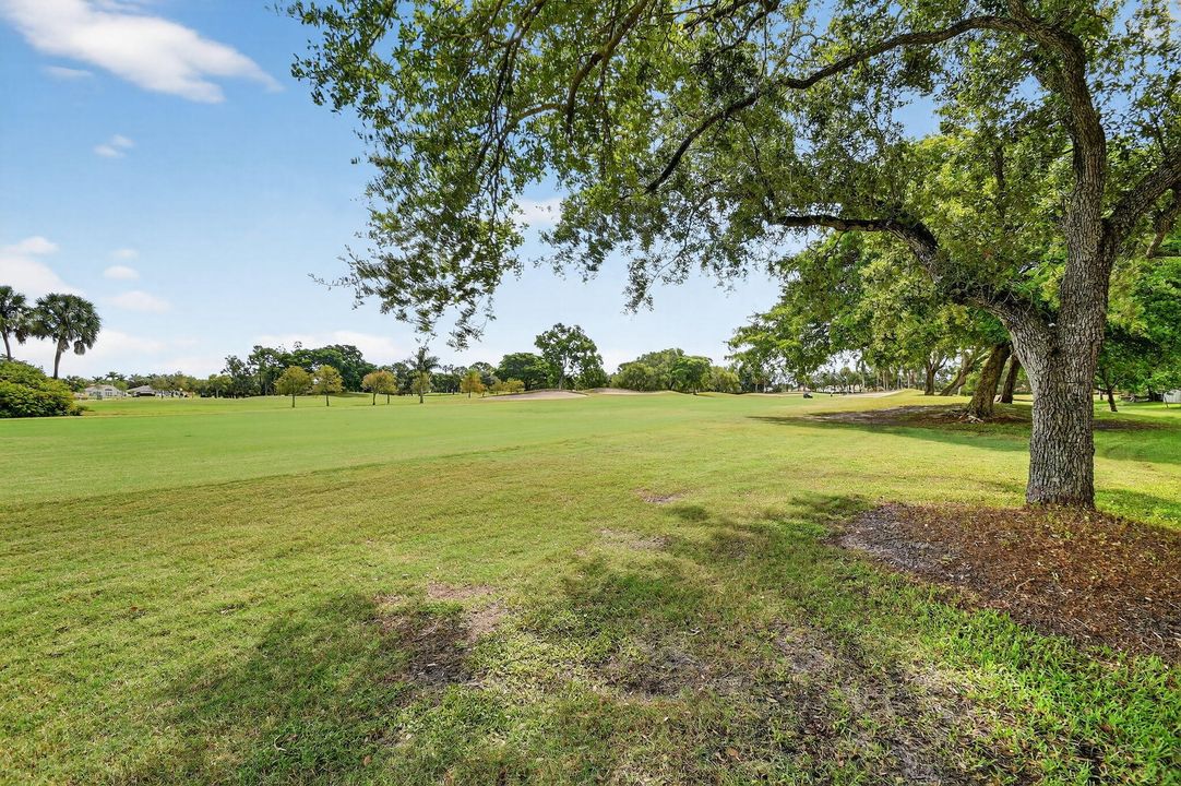 Active With Contract: $525,000 (3 beds, 2 baths, 2166 Square Feet)