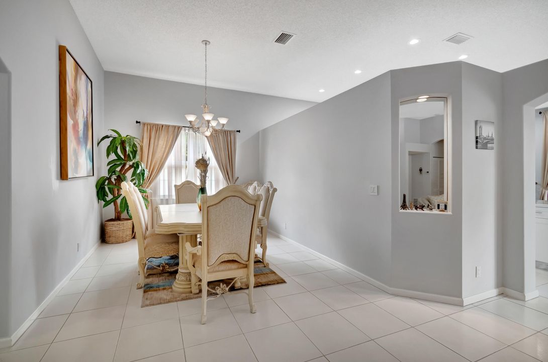 Под контрактом: $3,500 (3 спален, 2 ванн, 2398 Квадратных фут)