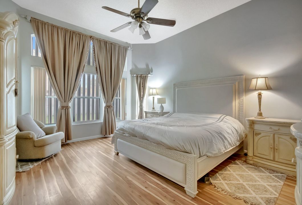 Под контрактом: $3,500 (3 спален, 2 ванн, 2398 Квадратных фут)