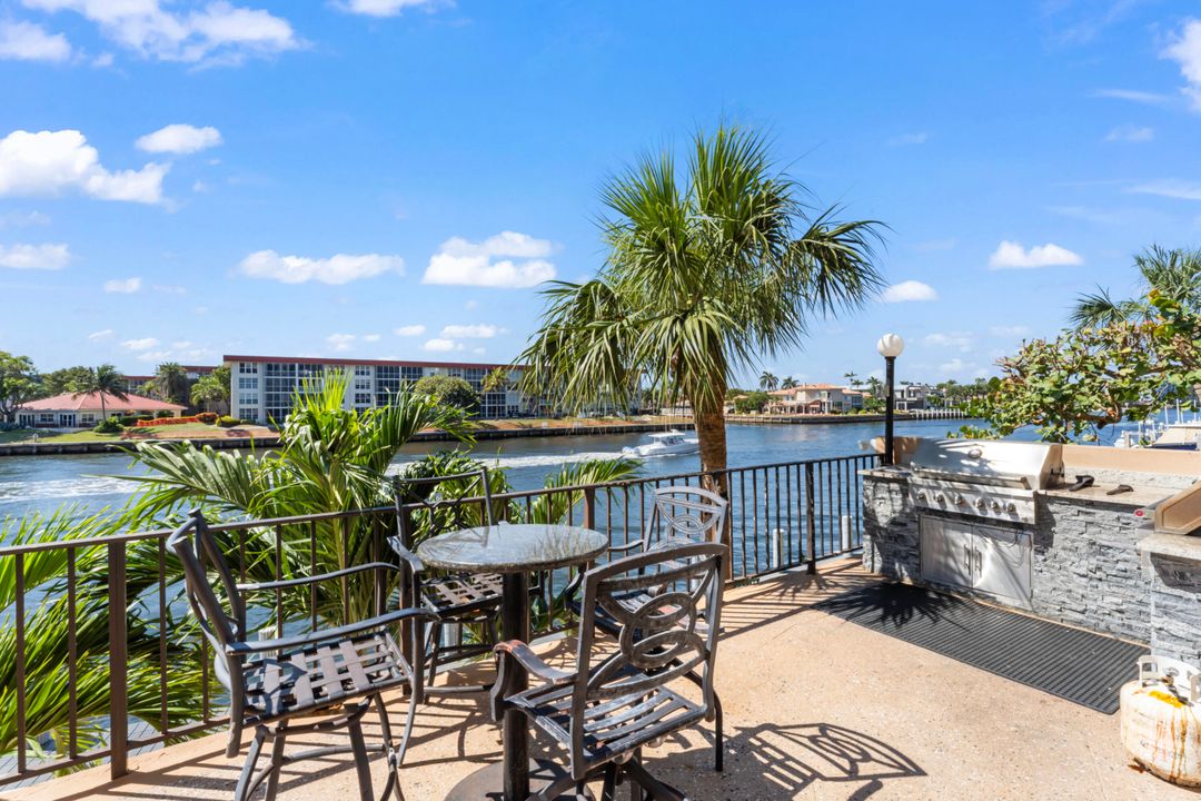 На продажу: $679,000 (2 спален, 1 ванн, 1330 Квадратных фут)