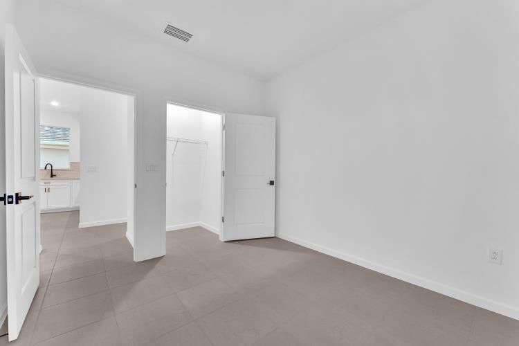 待售: $579,000 (3 贝兹, 2 浴室, 1405 平方英尺)