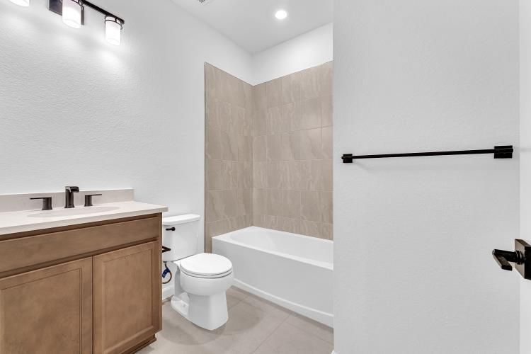 待售: $579,000 (3 贝兹, 2 浴室, 1405 平方英尺)