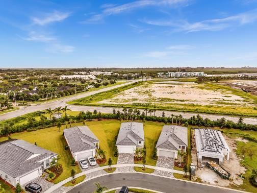 待售: $579,000 (3 贝兹, 2 浴室, 1405 平方英尺)