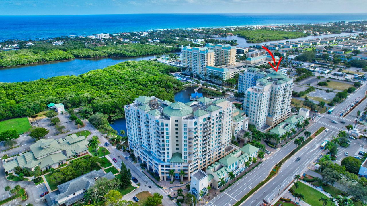 Active With Contract: $475,000 (2 beds, 2 baths, 1350 Square Feet)