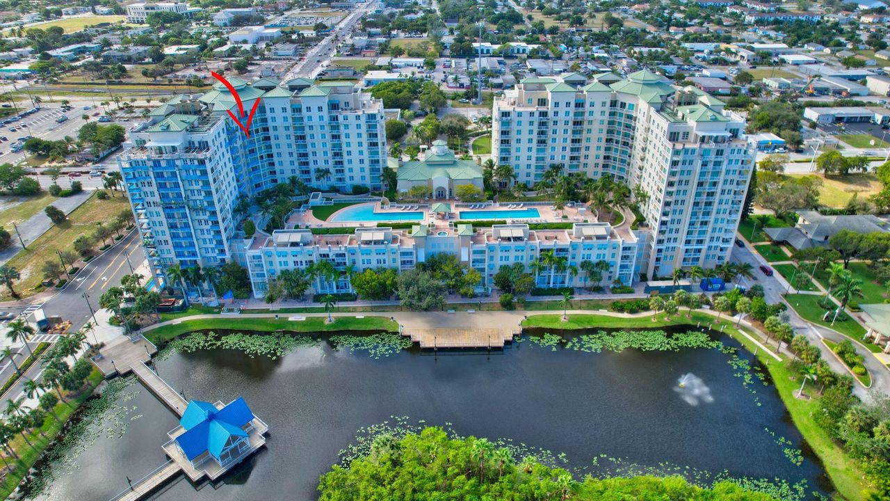 Active With Contract: $475,000 (2 beds, 2 baths, 1350 Square Feet)