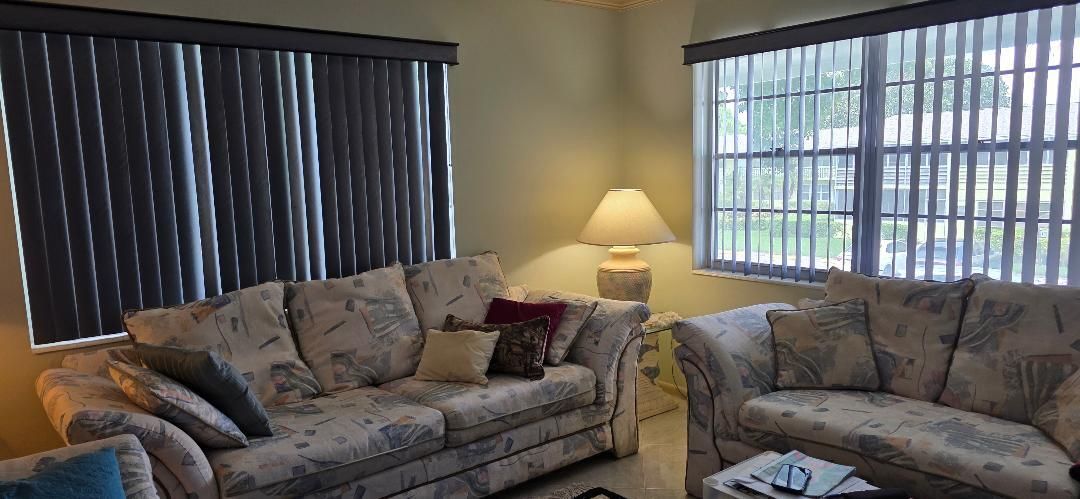 Active With Contract: $1,200 (1 beds, 1 baths, 792 Square Feet)