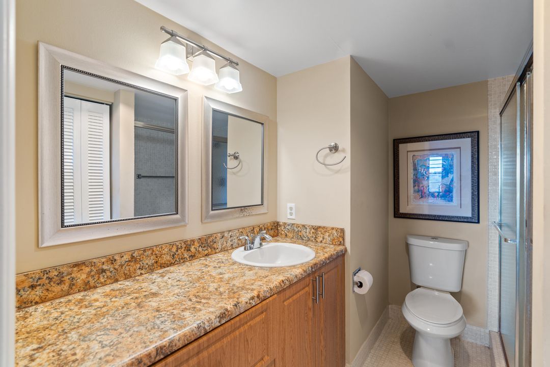 For Sale: $147,999 (2 beds, 2 baths, 916 Square Feet)