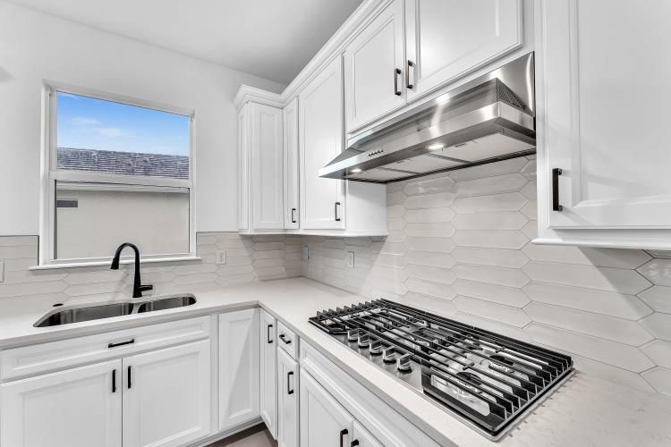 待售: $579,000 (3 贝兹, 2 浴室, 1405 平方英尺)