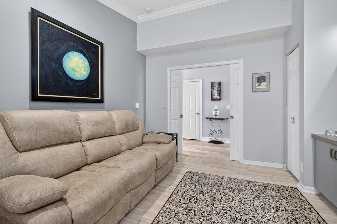 Active With Contract: $469,000 (3 beds, 2 baths, 1743 Square Feet)