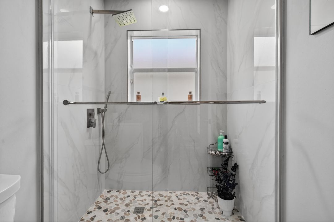 Active With Contract: $469,000 (3 beds, 2 baths, 1743 Square Feet)