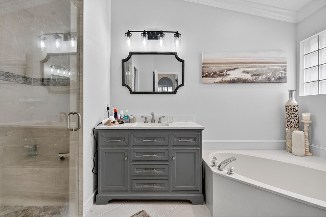 Active With Contract: $469,000 (3 beds, 2 baths, 1743 Square Feet)