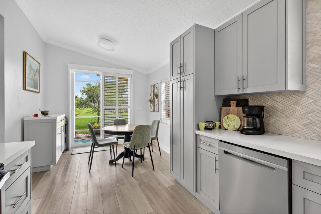 Active With Contract: $469,000 (3 beds, 2 baths, 1743 Square Feet)