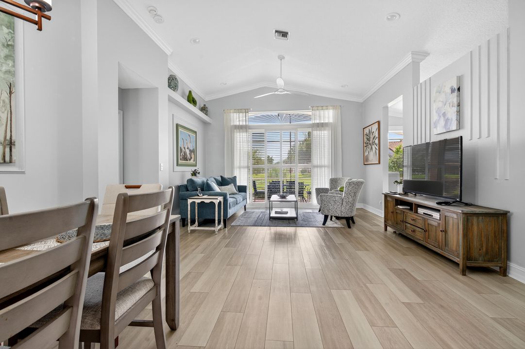 Active With Contract: $469,000 (3 beds, 2 baths, 1743 Square Feet)