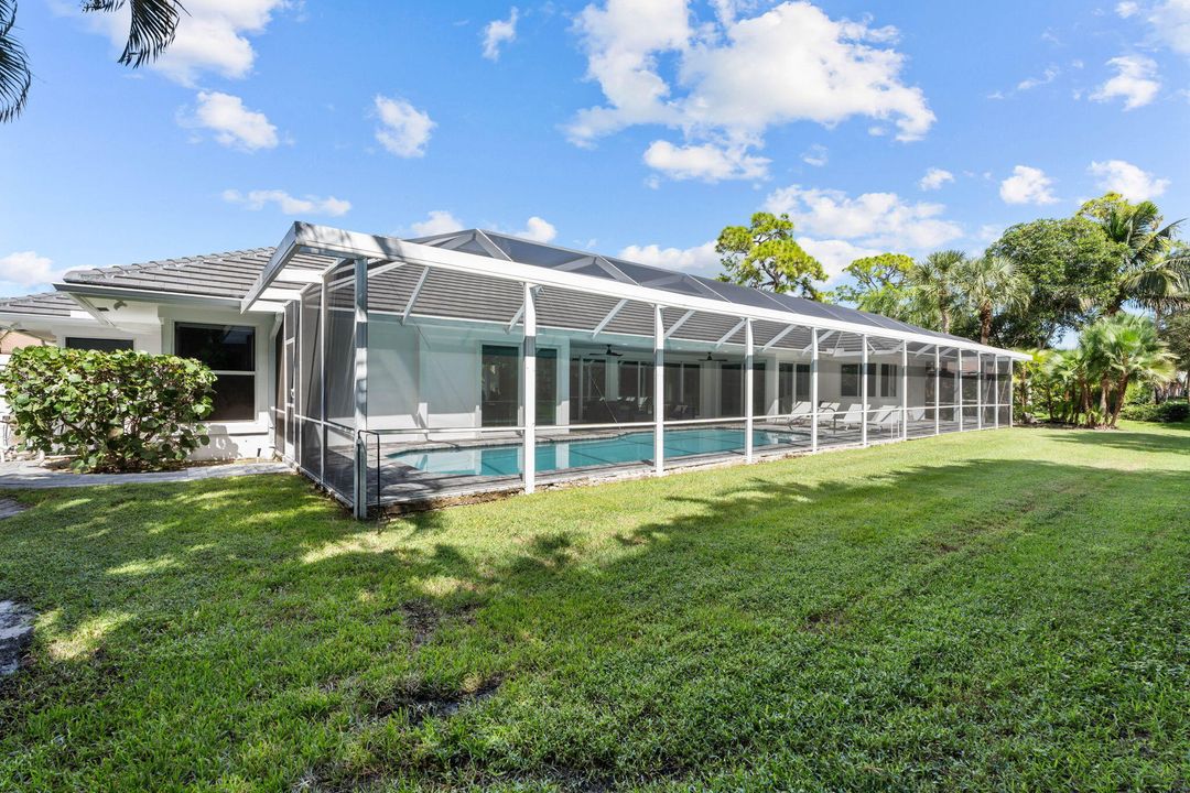 合同活跃: $2,050,000 (4 贝兹, 4 浴室, 3820 平方英尺)