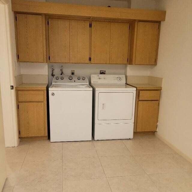 Activo con contrato: $2,000 (2 camas, 2 baños, 1385 Pies cuadrados)