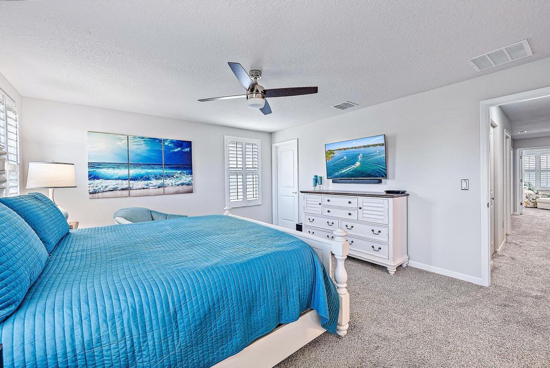 合同活跃: $439,000 (3 贝兹, 2 浴室, 1804 平方英尺)