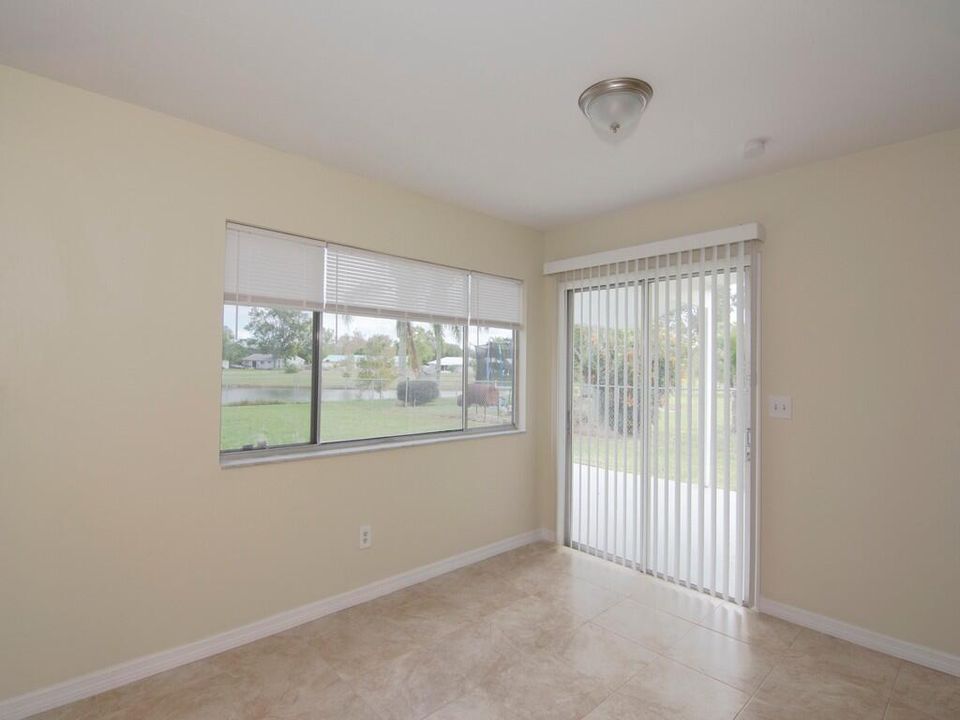 Activo con contrato: $319,900 (2 camas, 2 baños, 1176 Pies cuadrados)