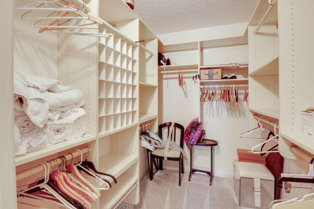 出租: $3,900 (3 贝兹, 2 浴室, 1757 平方英尺)