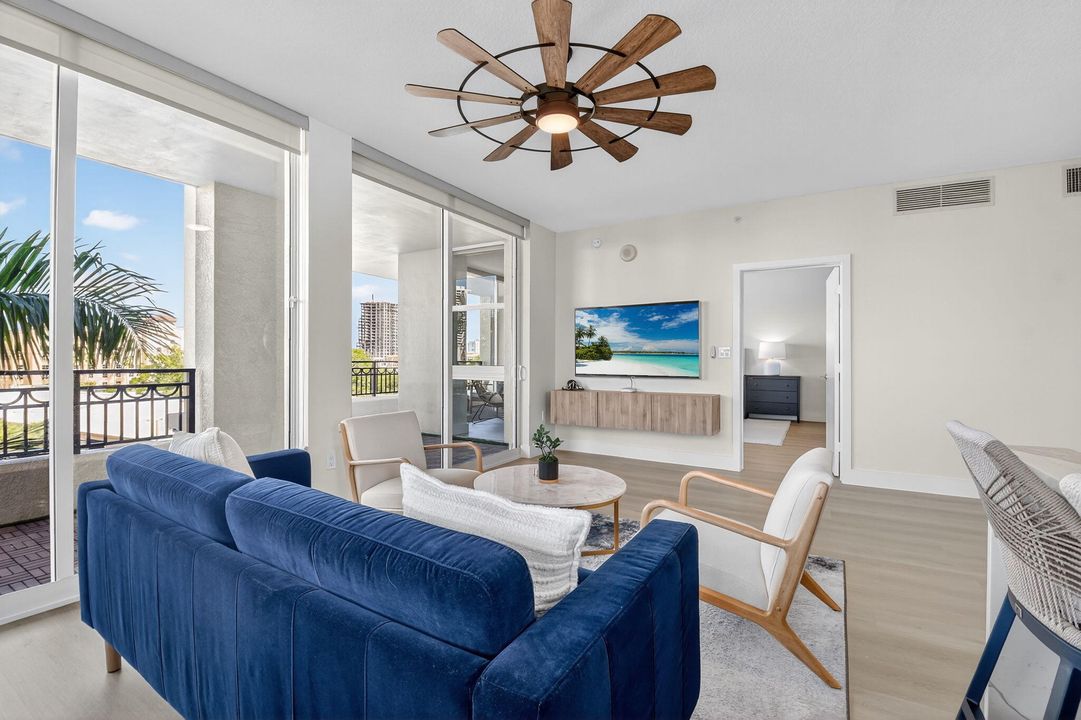 For Rent: $10,000 (3 beds, 2 baths, 1709 Square Feet)