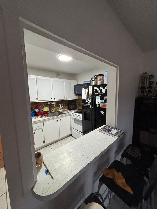 待售: $85,000 (1 贝兹, 1 浴室, 465 平方英尺)