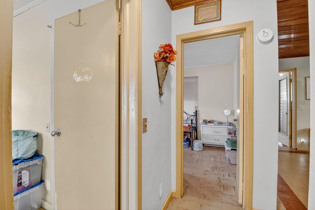 Activo con contrato: $399,000 (3 camas, 1 baños, 1053 Pies cuadrados)