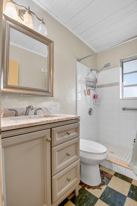 Activo con contrato: $399,000 (3 camas, 1 baños, 1053 Pies cuadrados)