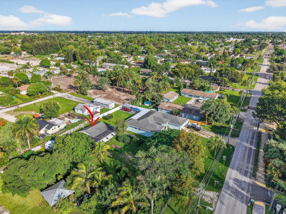 Activo con contrato: $399,000 (3 camas, 1 baños, 1053 Pies cuadrados)