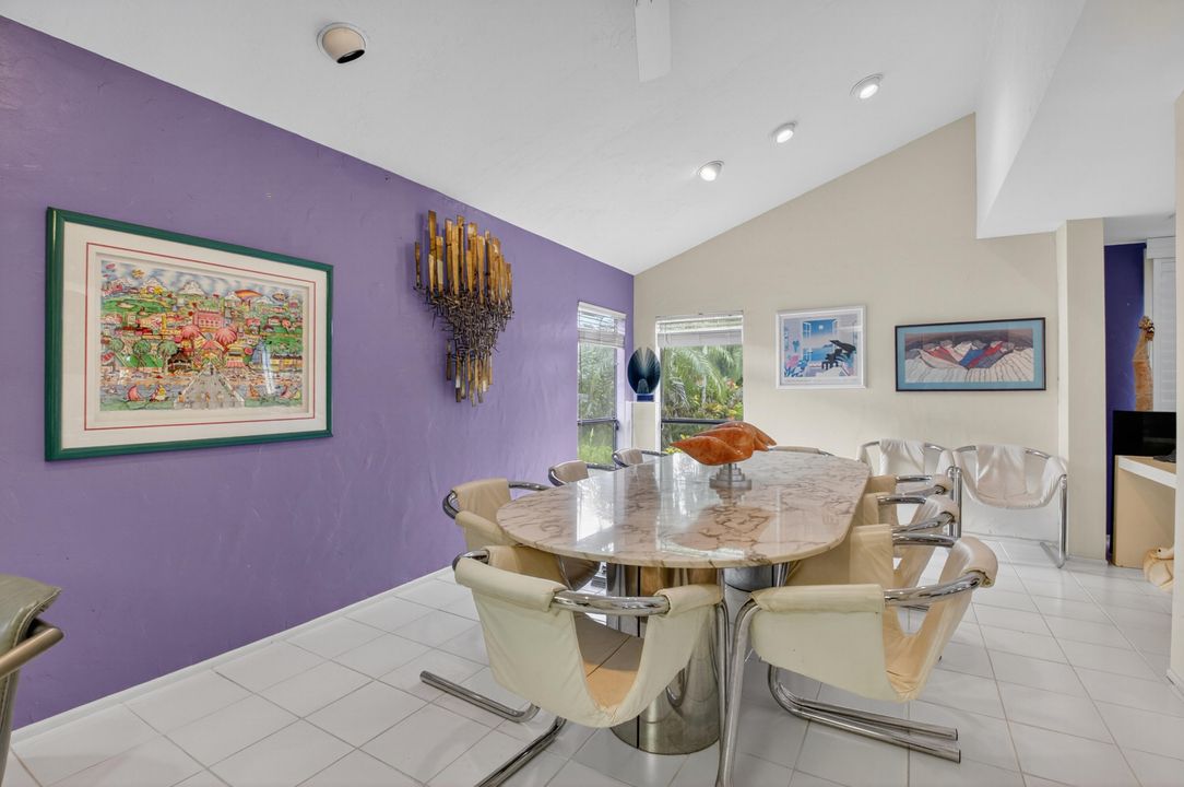 Activo con contrato: $1,250,000 (3 camas, 2 baños, 2408 Pies cuadrados)