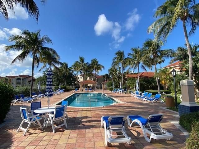 En Renta: $1,795 (2 camas, 1 baños, 1079 Pies cuadrados)