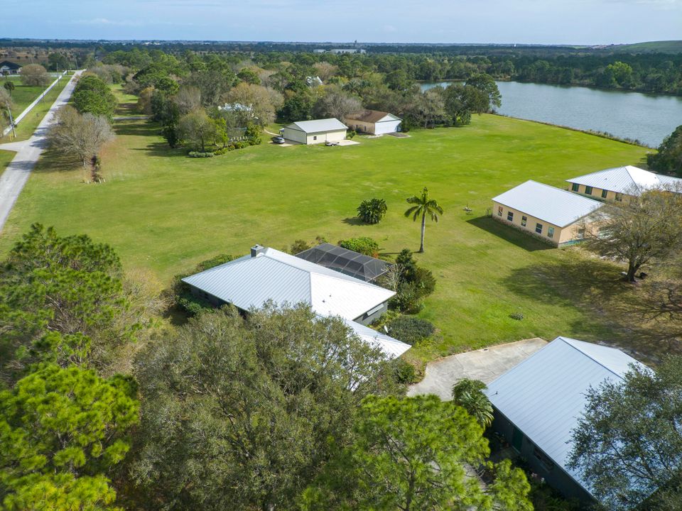 На продажу: $750,000 (5 спален, 3 ванн, 2537 Квадратных фут)