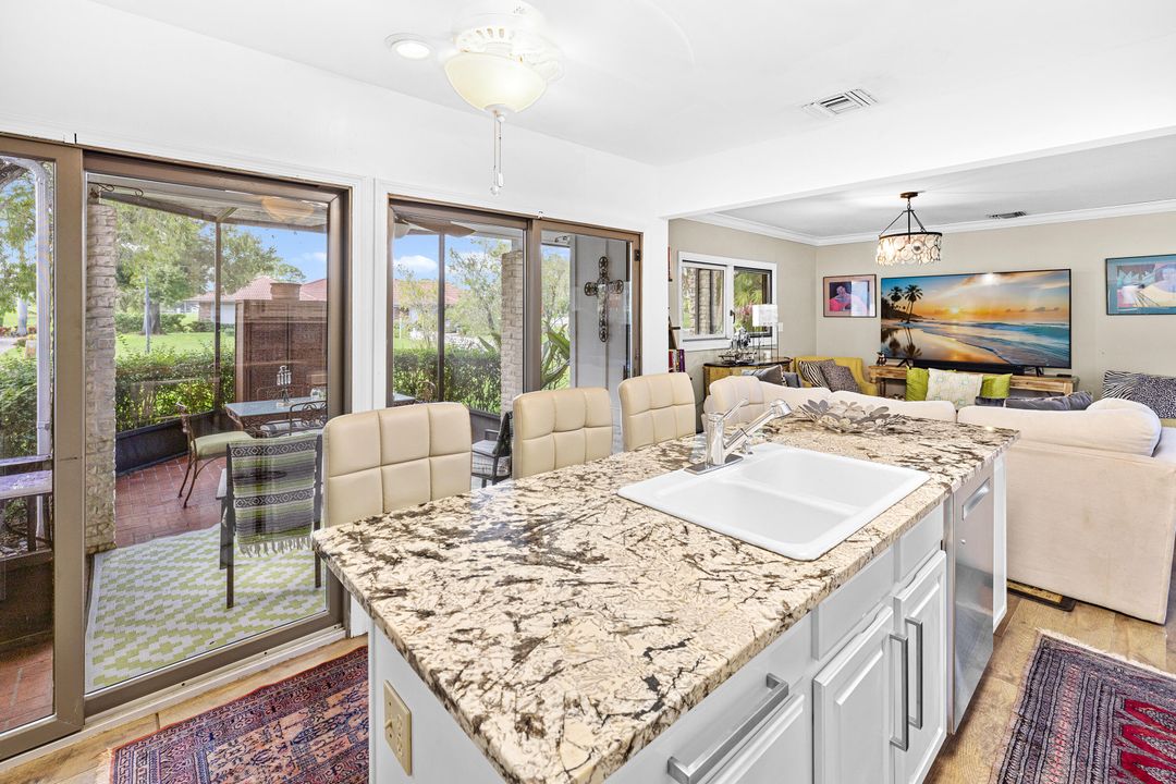 For Sale: $539,000 (3 beds, 3 baths, 2255 Square Feet)