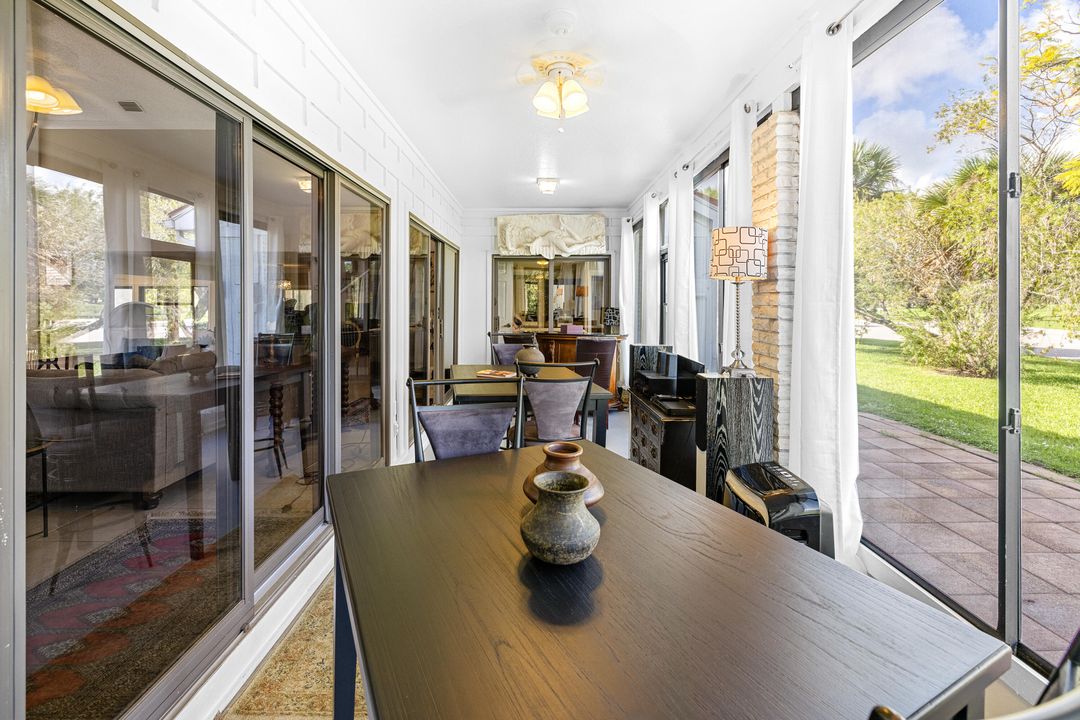 For Sale: $539,000 (3 beds, 3 baths, 2255 Square Feet)