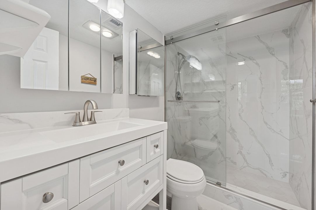 For Sale: $355,000 (2 beds, 2 baths, 1200 Square Feet)