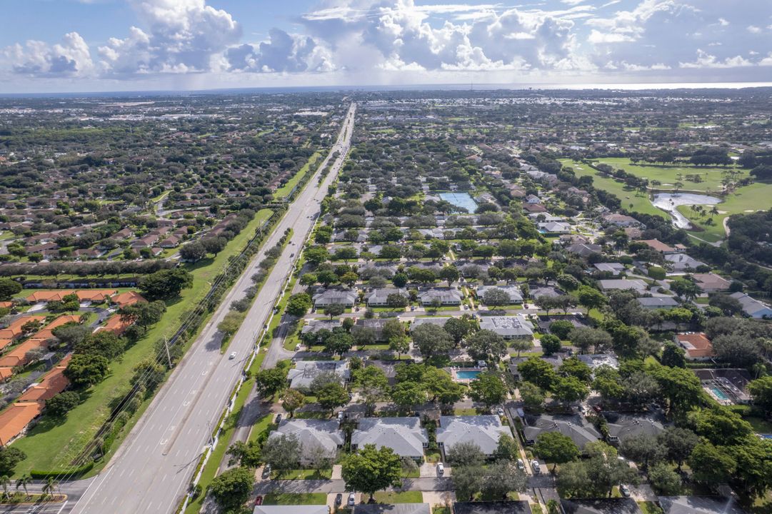 Active With Contract: $268,000 (2 beds, 2 baths, 1238 Square Feet)