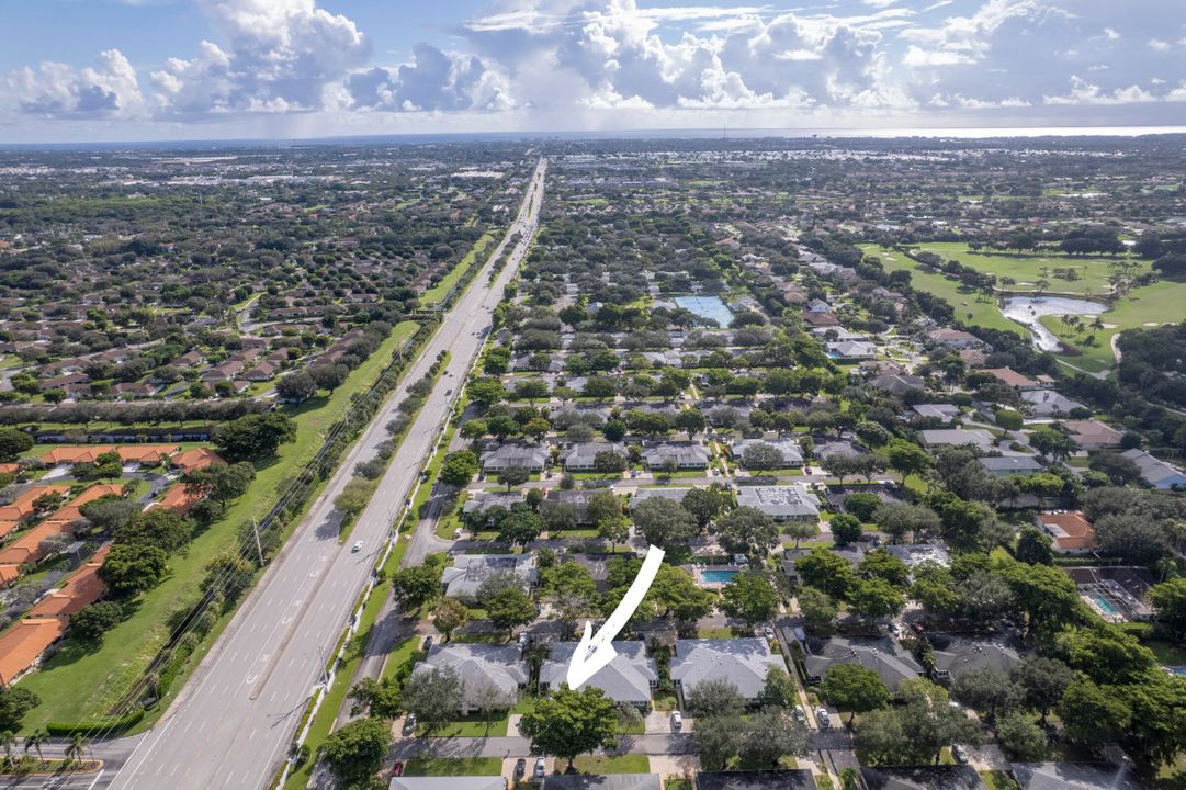 Active With Contract: $268,000 (2 beds, 2 baths, 1238 Square Feet)