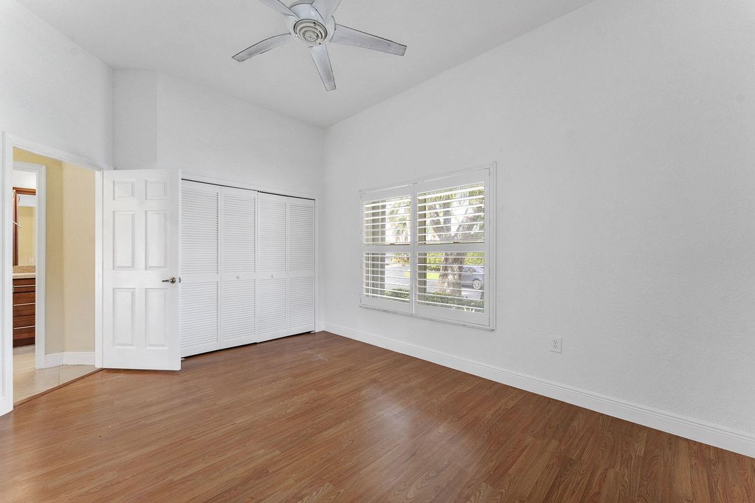 待售: $590,000 (3 贝兹, 2 浴室, 2103 平方英尺)