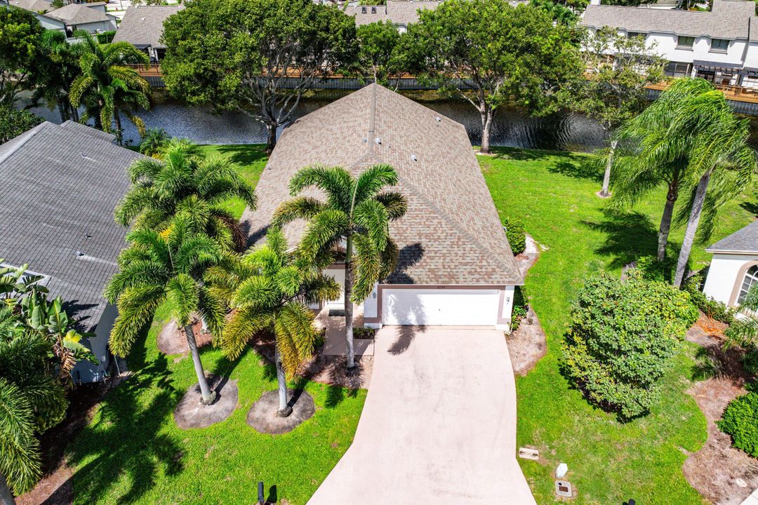 待售: $465,000 (3 贝兹, 2 浴室, 1677 平方英尺)