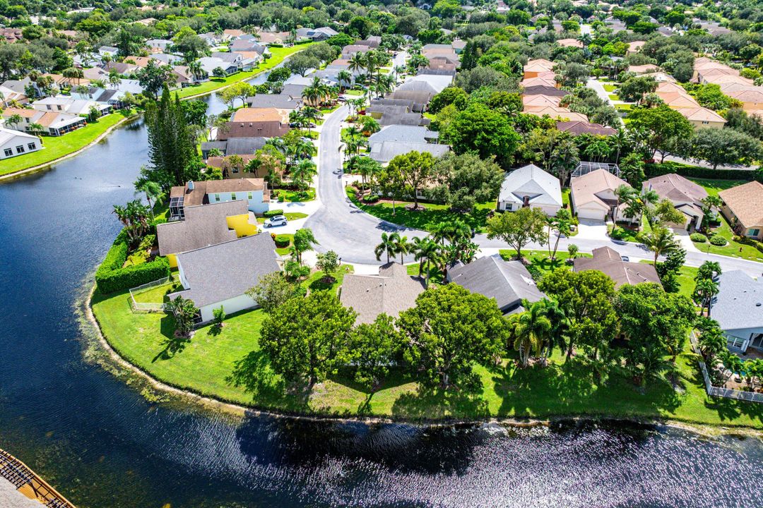 待售: $465,000 (3 贝兹, 2 浴室, 1677 平方英尺)