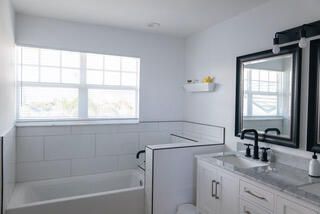 For Rent: $7,500 (2 beds, 2 baths, 1624 Square Feet)