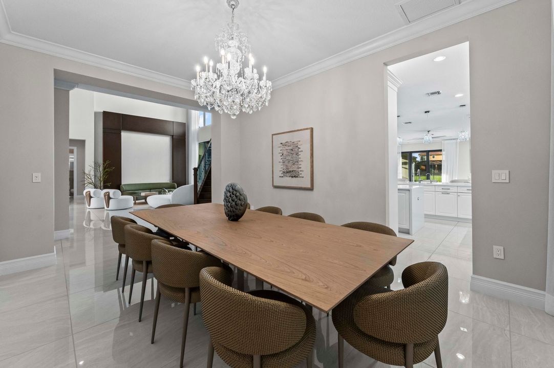 For Sale: $2,995,000 (5 beds, 8 baths, 5892 Square Feet)