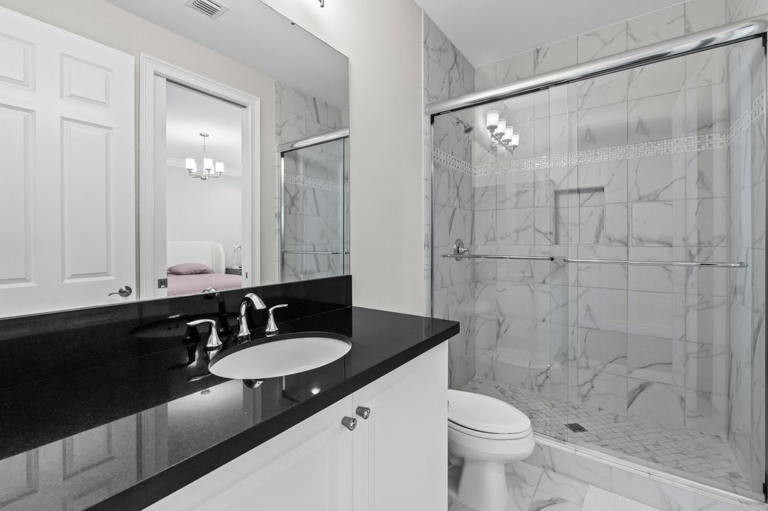 For Sale: $2,995,000 (5 beds, 8 baths, 5892 Square Feet)