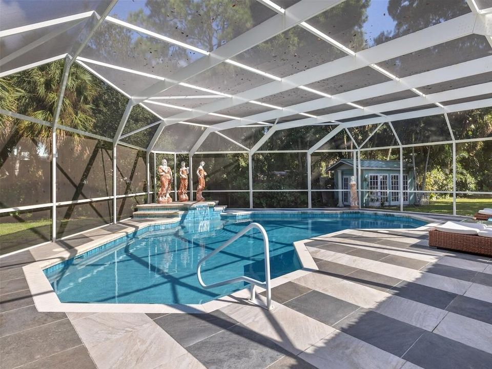 For Sale: $899,999 (3 beds, 2 baths, 3000 Square Feet)