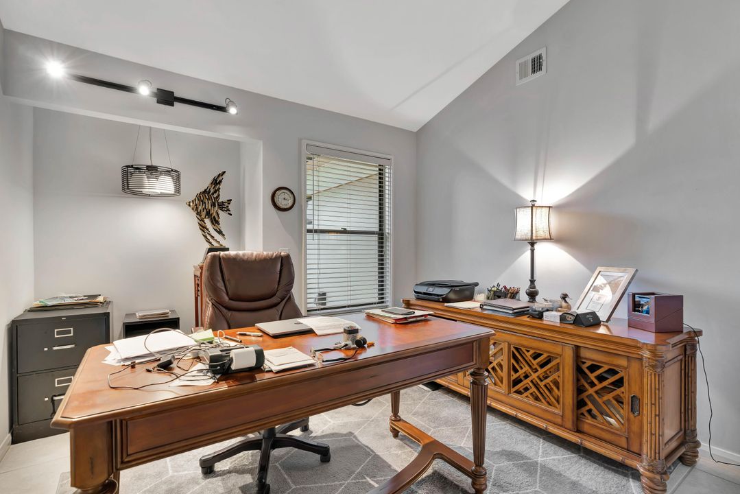 На продажу: $697,000 (3 спален, 3 ванн, 3400 Квадратных фут)