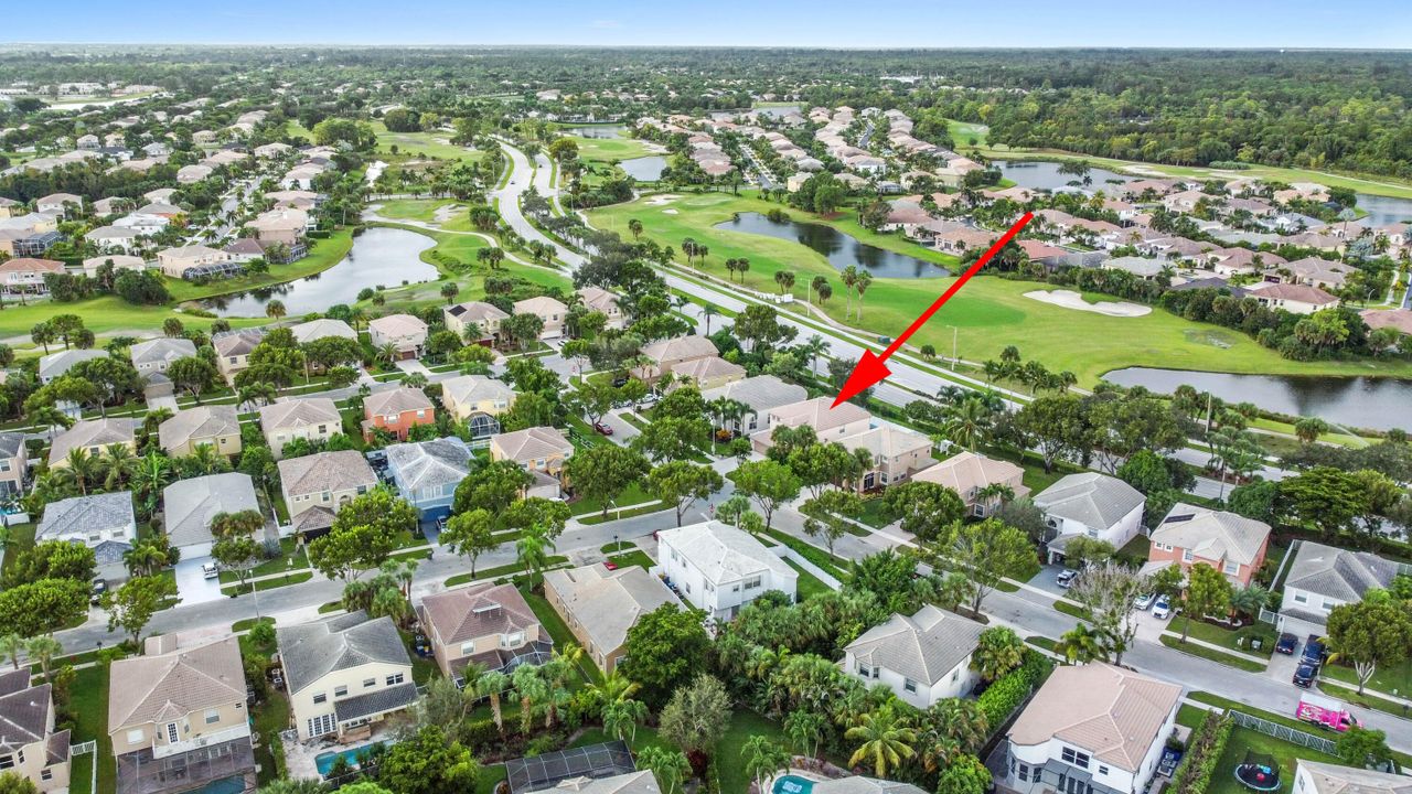 待售: $725,000 (4 贝兹, 2 浴室, 3564 平方英尺)