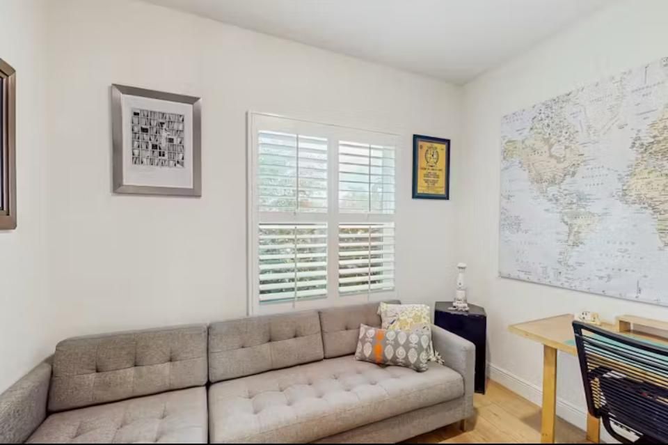 En Renta: $2,800 (3 camas, 2 baños, 1628 Pies cuadrados)